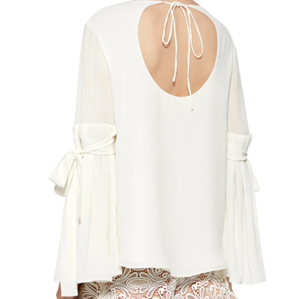 🎉HP🎉 NWT GORGEOUS ALEXIS SOA TOP - Picture 7 of 16